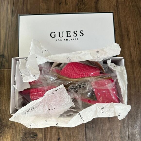 Guess Women's Gables Pink Sandals NEW - Picture 5 of 6